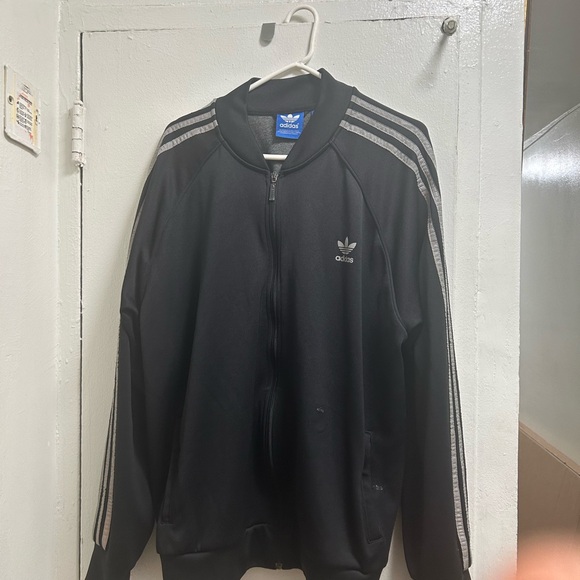 Adidas - Picture 2 of 4